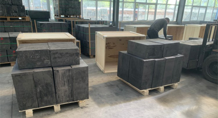 large graphite block inspection